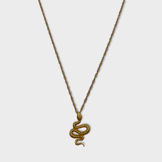 MEDUSA NECKLACE
